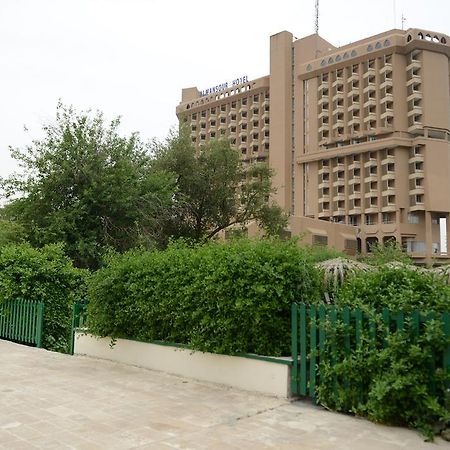 Al Mansour Hotel Baghdād Екстериор снимка